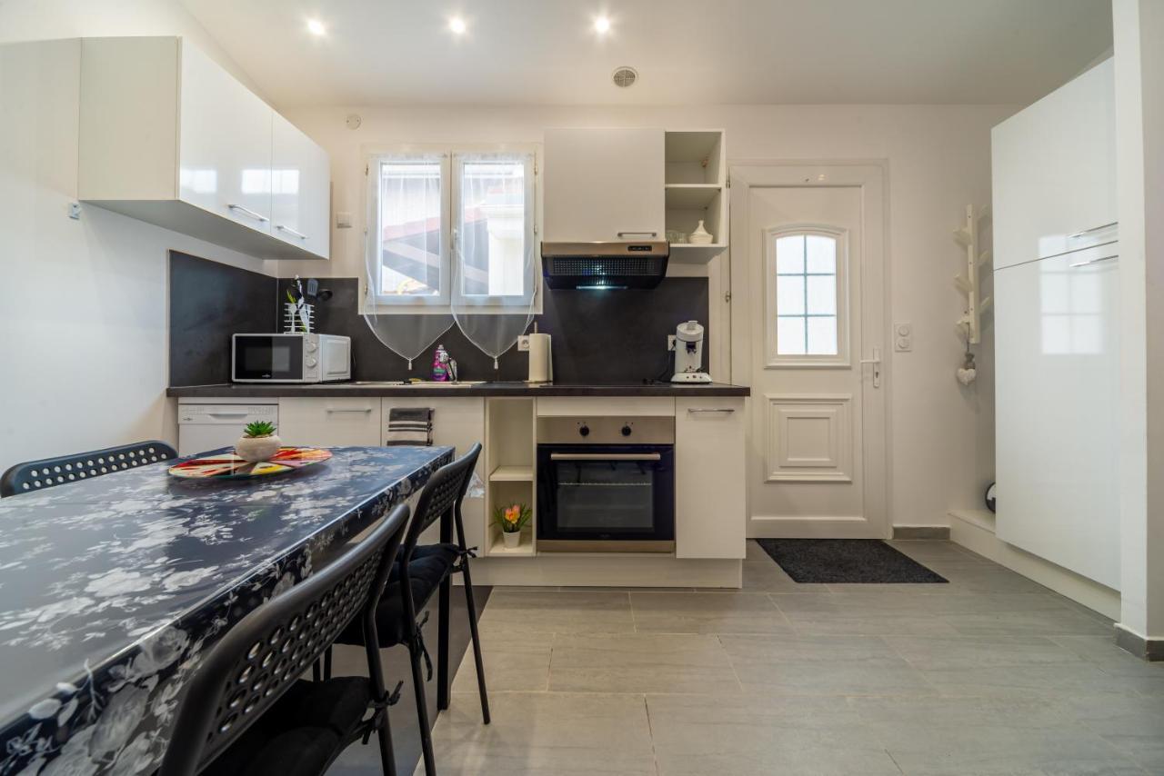 La Serenade - Appartements Confort Avec Terrasse Montreuil  Eksteriør bilde